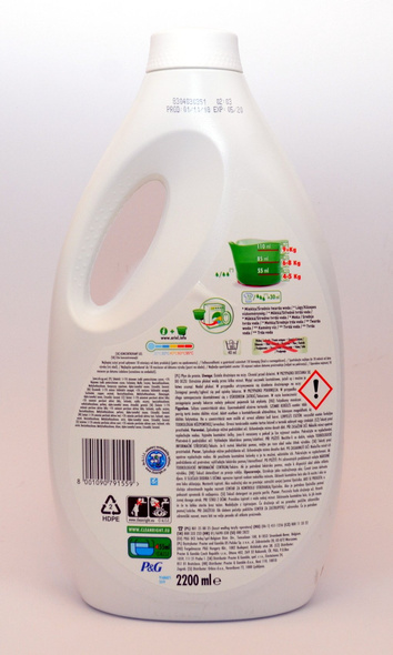 Ariel Mountain Spring Gel Concentrated 2.2 L & Ariel Color Gel Concentrated 2,2L - Image 2