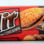 Hit-chocolate-flavored-134-g
