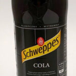 Schweppes Cola PET 0,9 L