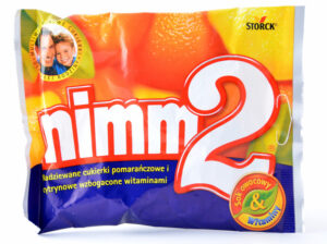 nimm2-Stuffed-sweet-orange-and-lemon-enriched-with-vitamins-90-g