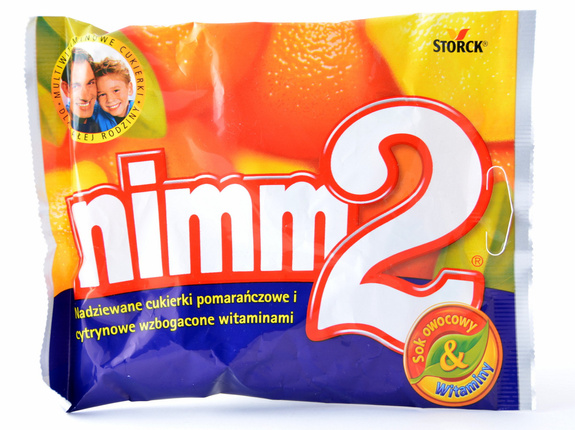 nimm2-Stuffed-sweet-orange-and-lemon-enriched-with-vitamins-90-g